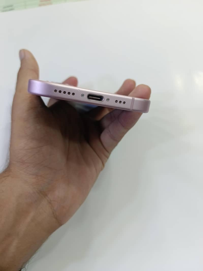 iPhone 15 JV 2