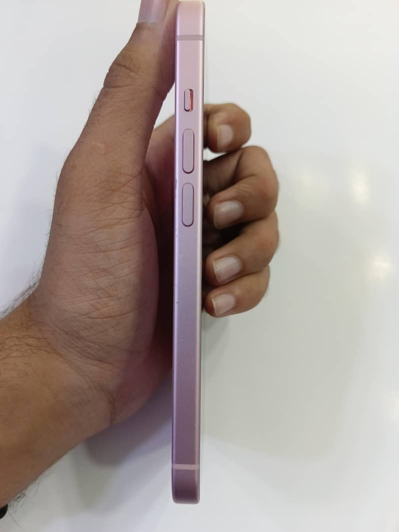 iPhone 15 JV 3