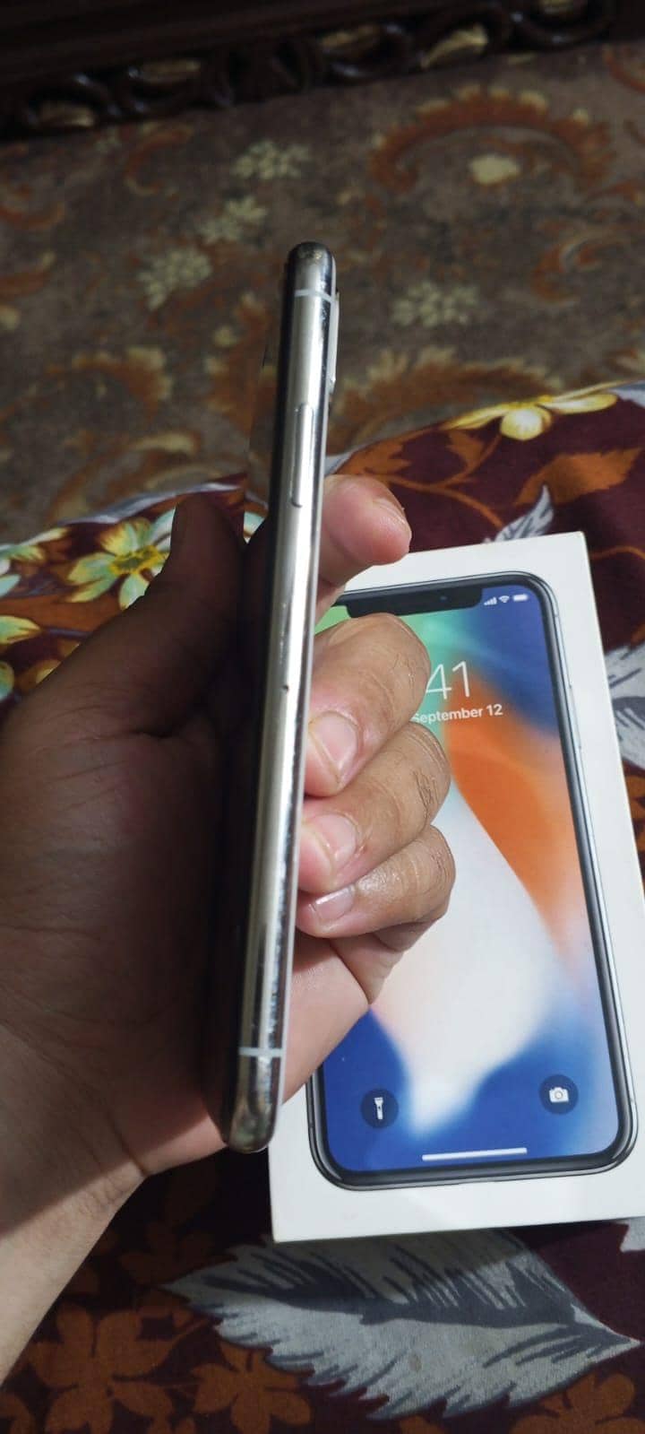 Apple iPhone X 5