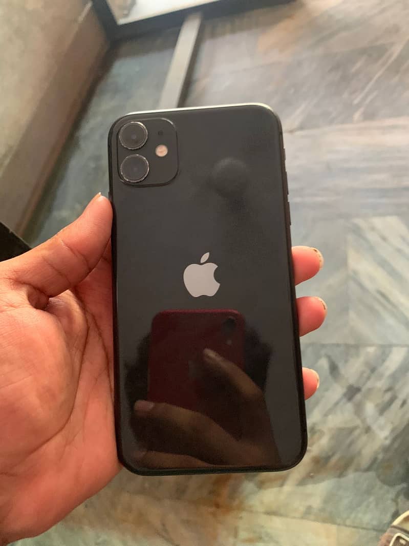 Apple iPhone 11 0