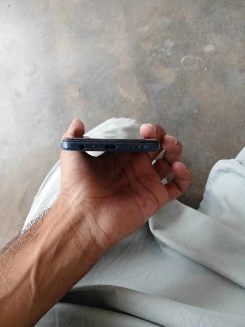 Tecno CAMON 18T 1