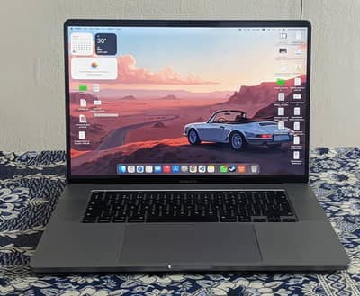 MacBook pro 2019 intal 16 inch