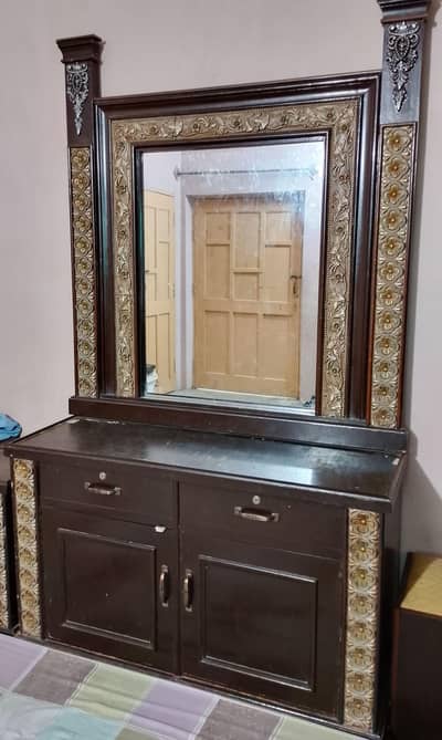 Dressing table and Side table