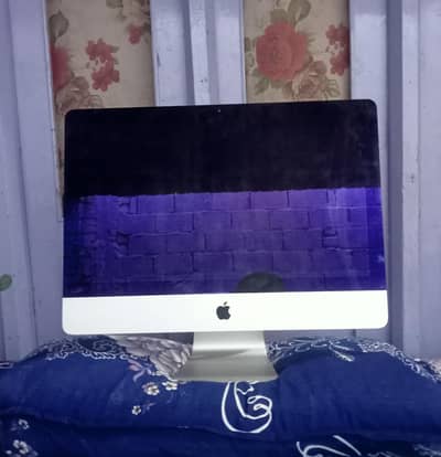 Apple iMac 21.5" 2013 | Core i5 | 16GB RAM | 225GB SSD