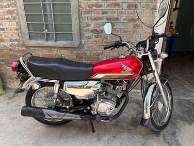 Honda CG 125 2023