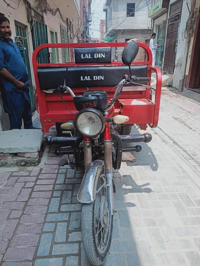 Loader rickshaw 10/10