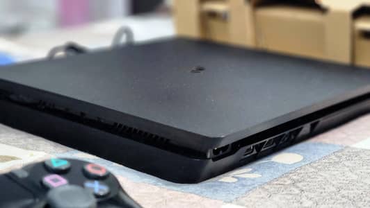 PS4 Slim 1TB Jailbreak