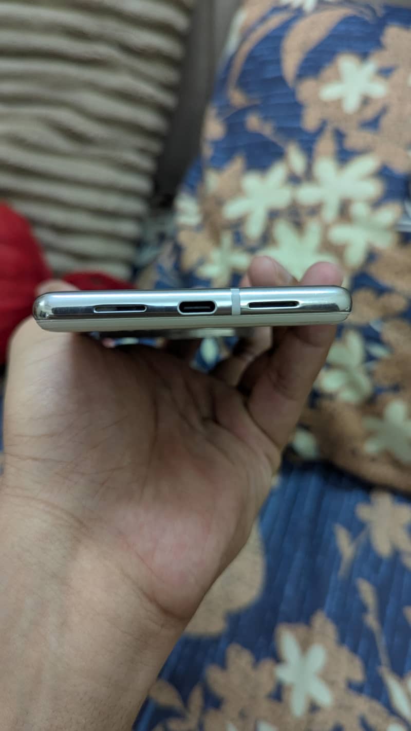 Google Pixel 6 Pro 4