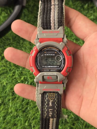 s shock sports type orignal watch
