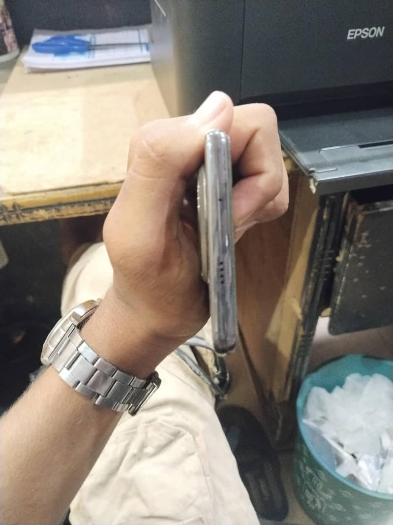 Tecno CAMON 30S 4