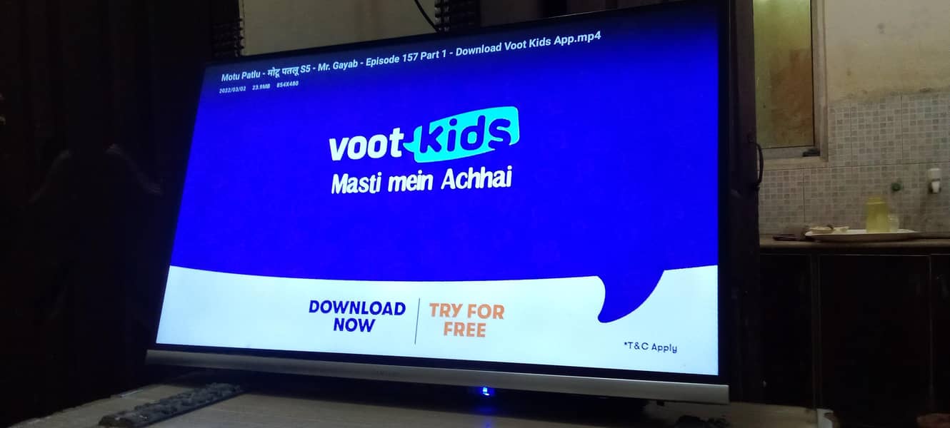 Malaysia smart android LED boder less screen 3