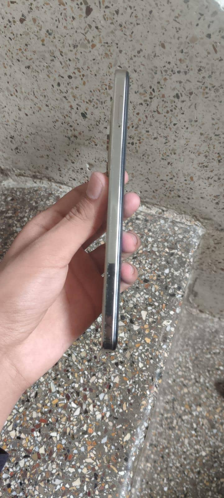 Tecno Spark 20 Pro 2