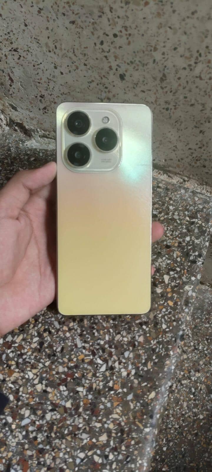 Tecno Spark 20 Pro 7