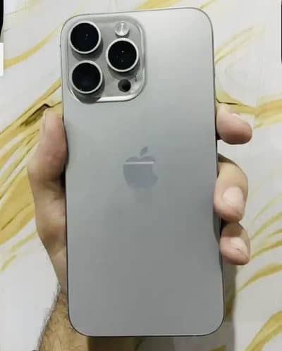 Apple iPhone 15 Pro Max