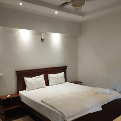 Furnished room for rent apartment daily weekly monthly available for rent