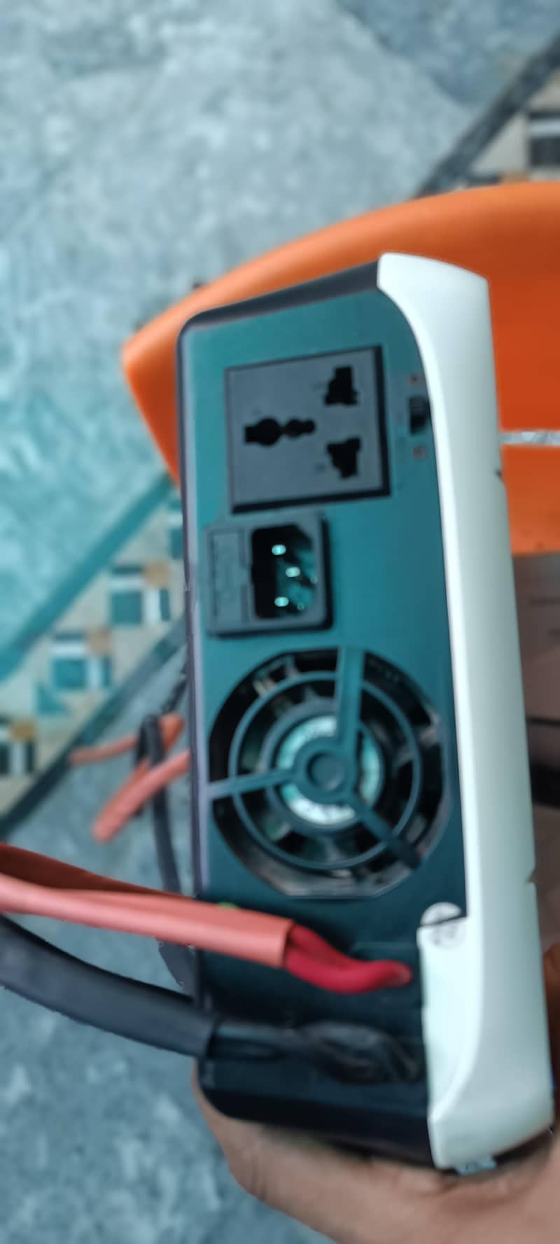 UPS 2KW 5