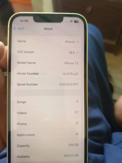Apple iPhone 13