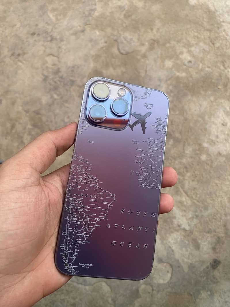 Apple iPhone 14 Pro Max 0