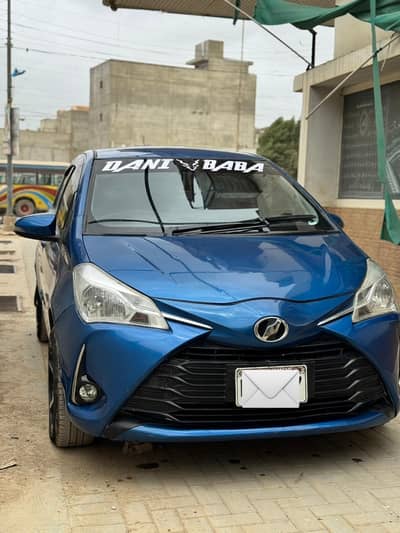 Toyota Vitz F 1.0