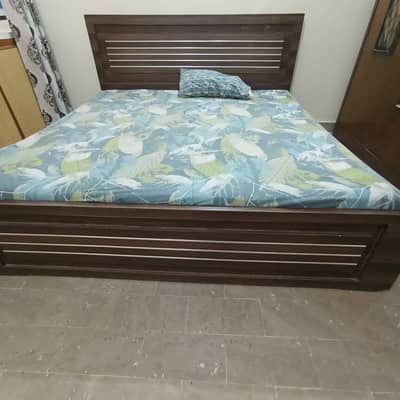 BED FOR SALE with MATTRESS