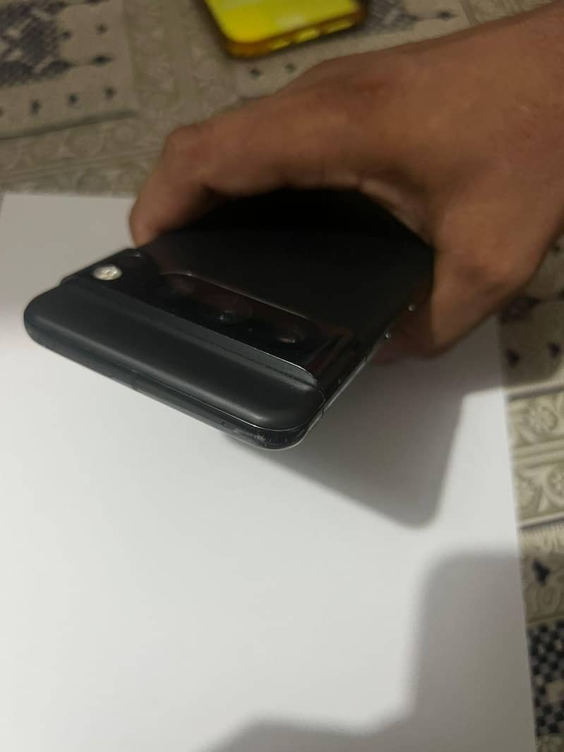 Google Pixel 8 Pro 3