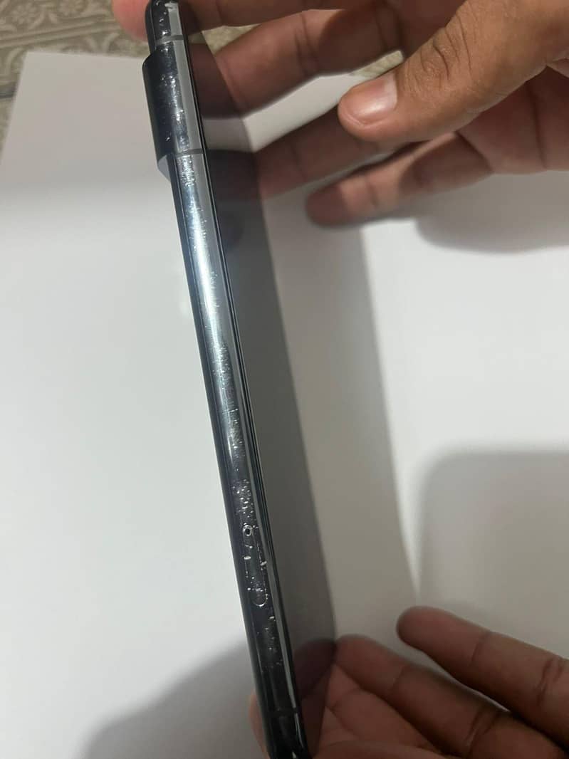 Google Pixel 8 Pro 4