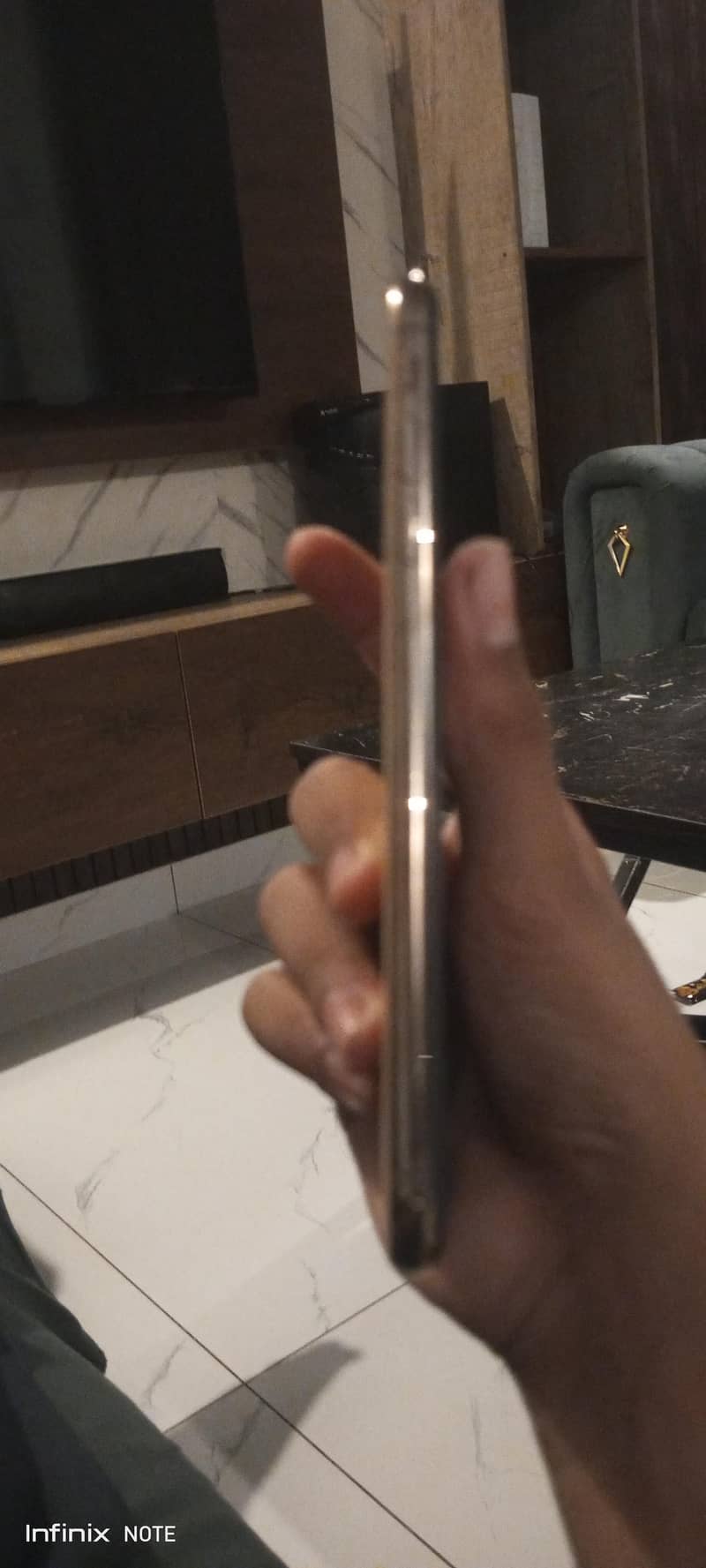 Apple iPhone XS Max 5