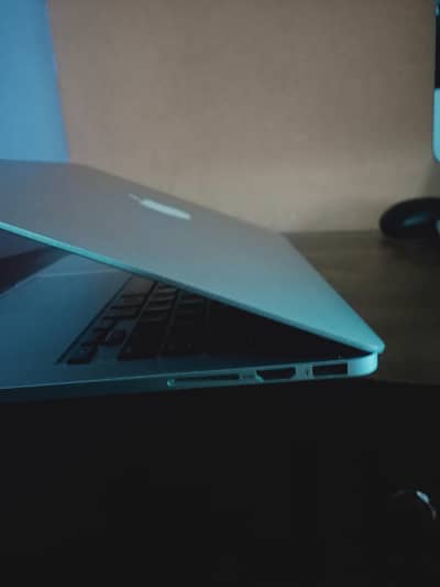 MacBook Pro 2015 Core i5 5th Generation