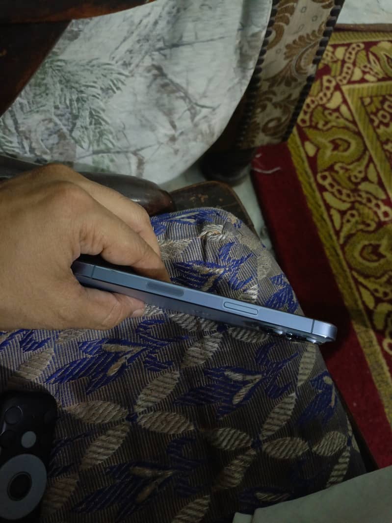 iPhone 13 Pro 256GB | Excellent Condition | 84% Battery | Non-PTA 1