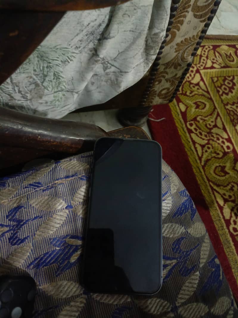 iPhone 13 Pro 256GB | Excellent Condition | 84% Battery | Non-PTA 2