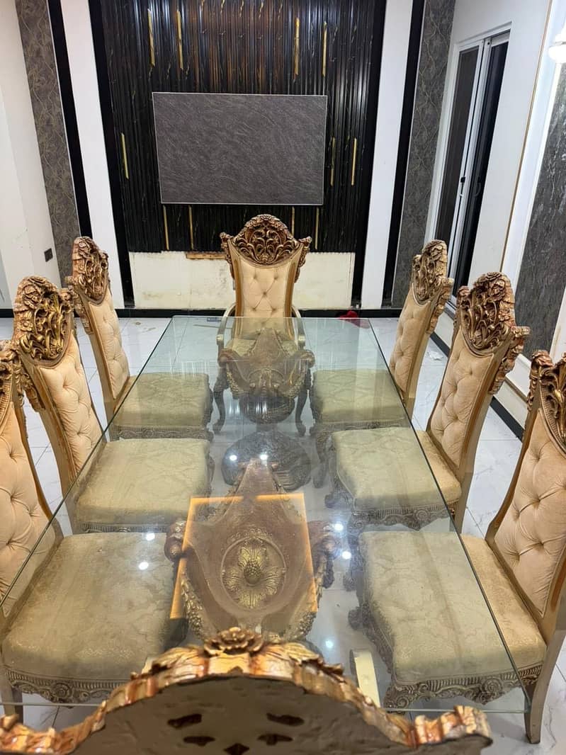 Luxury 8 Seater Dining Table Set – Excellent Condition 0