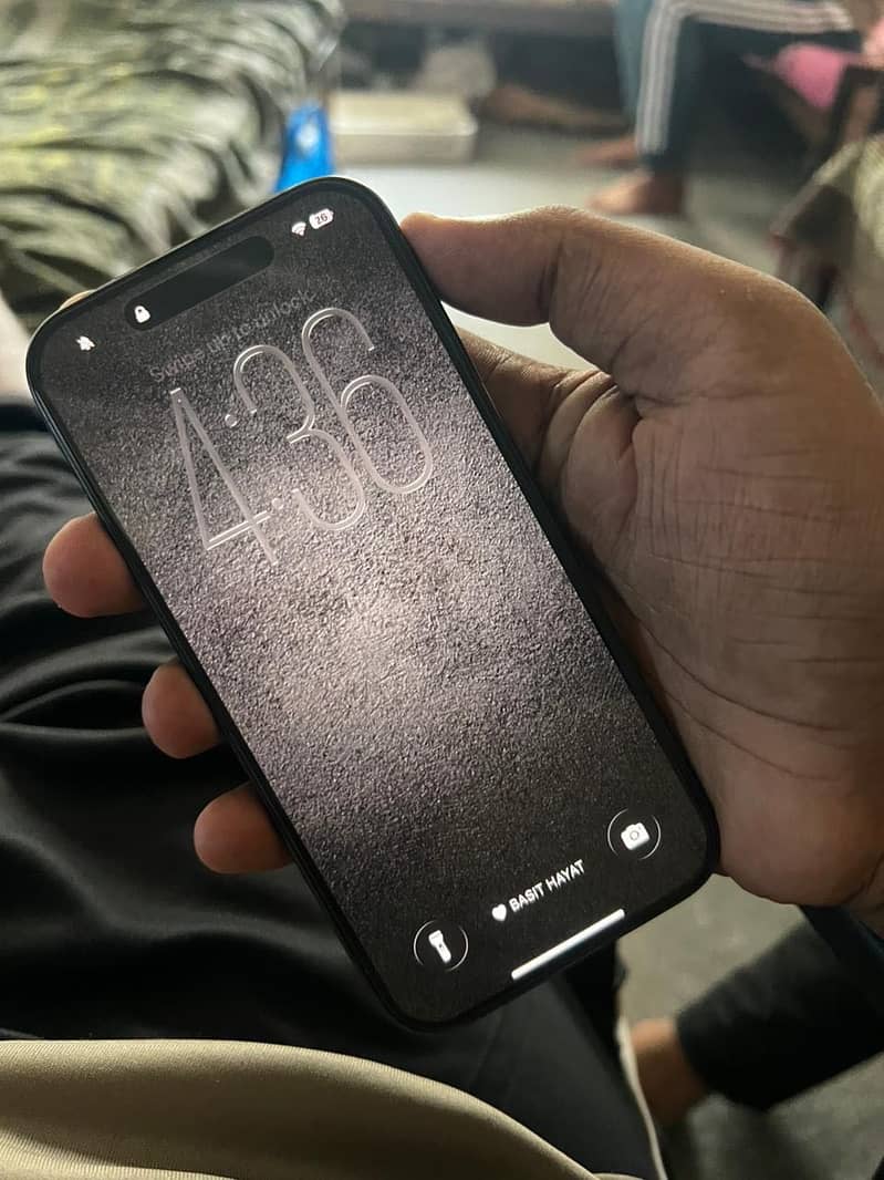 Iphone 15 pro jv 0