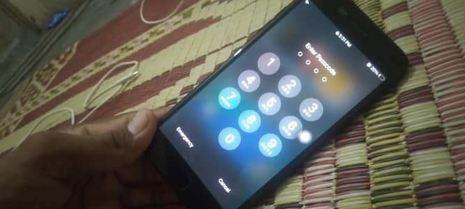 iphone 7 plus urgent sale 0324-8481013