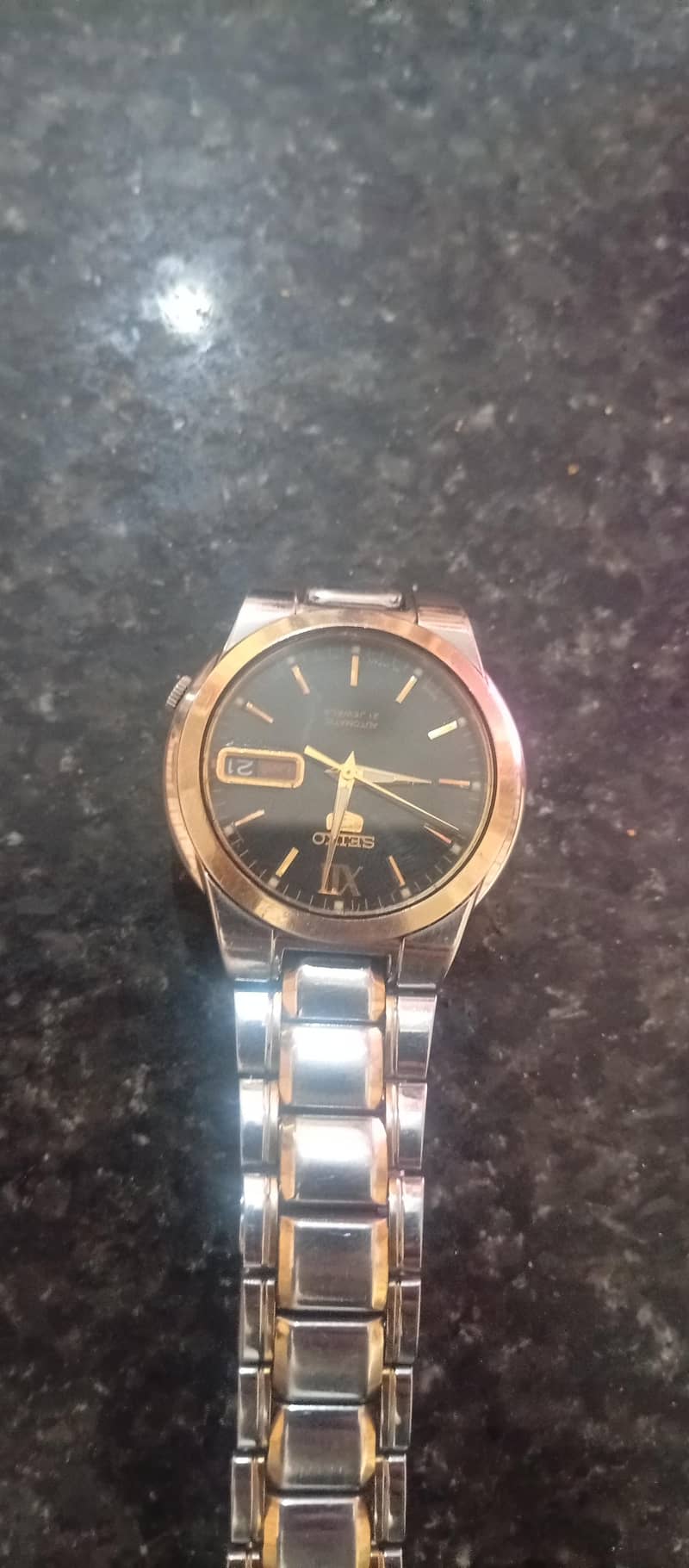 Seiko watch, 0