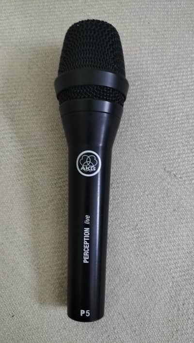 AKG P5 (03005355948}