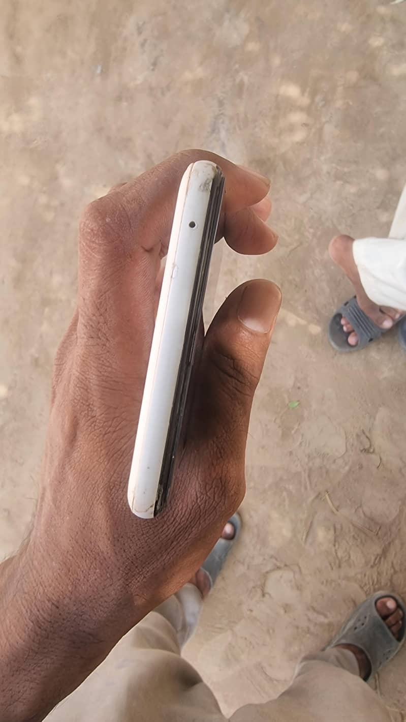 Google Pixel 3 XL 4