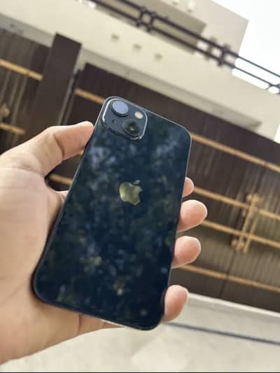 iPhone 13