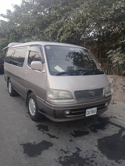 Toyota hiace supercustom