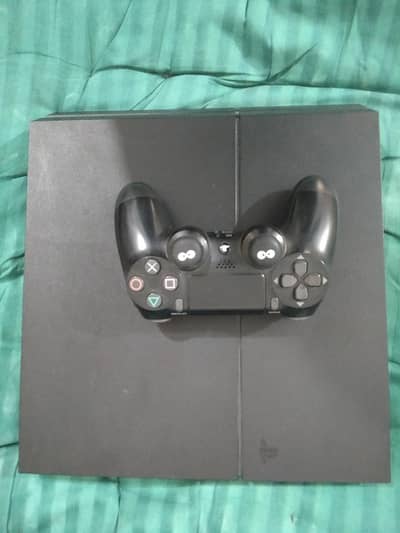 PS4 Fat (CUH-1200 Model) – UK Import | Excellent Condition