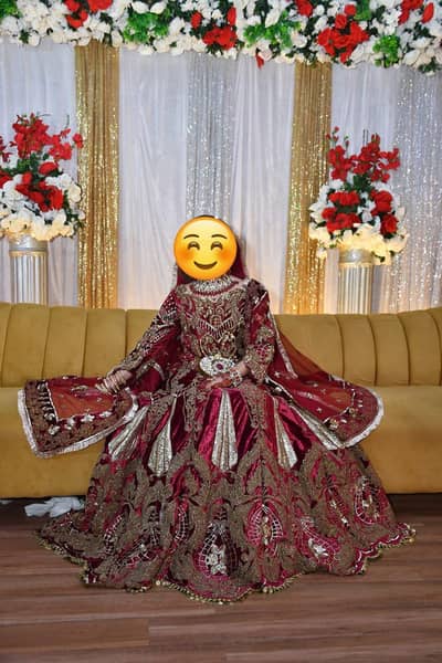 Original Kashee's Bridal Velvet Lehnga Choli Dupatta - Stitched (M)
