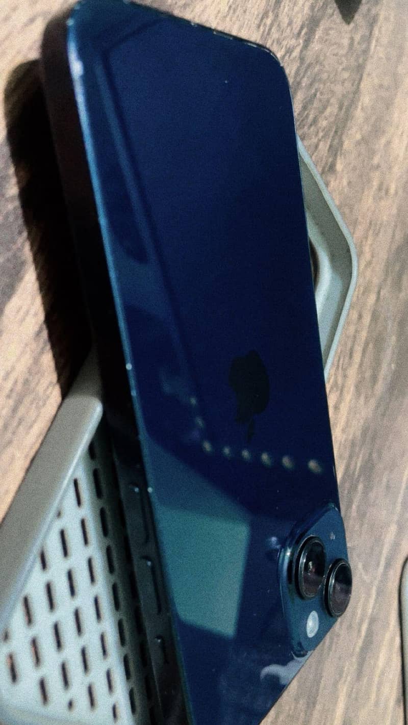 Apple iPhone 14 2