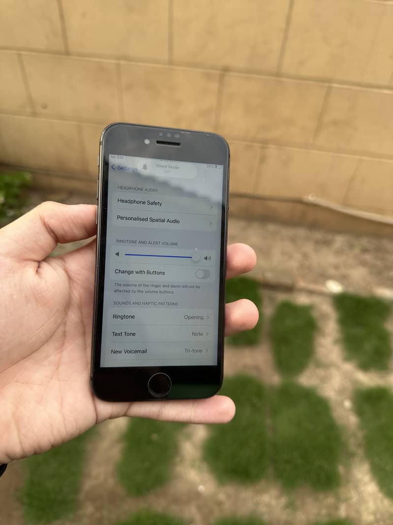 Apple iPhone 8 3