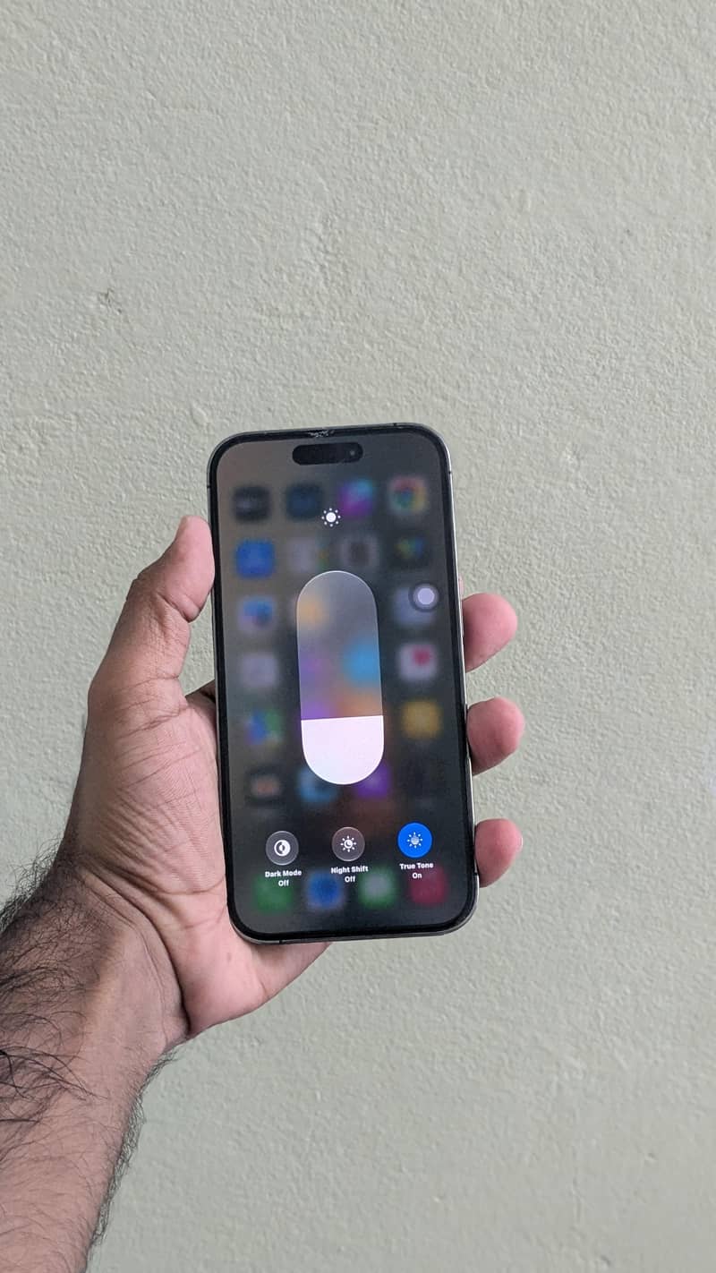 Apple iPhone 14 Pro 0