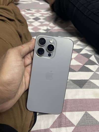 Apple iPhone 15 Pro Max