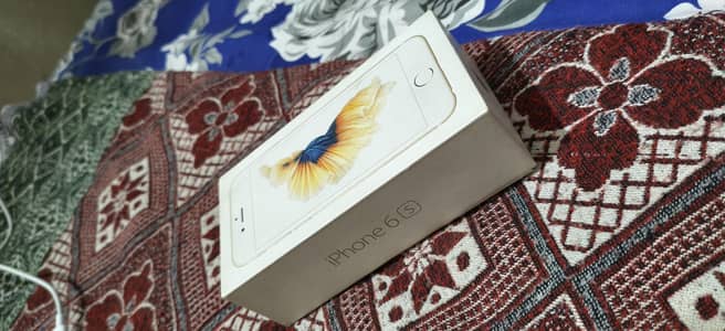 Apple iPhone 6S