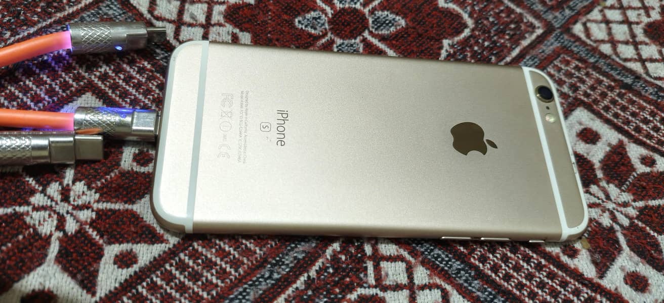 Apple iPhone 6S 7