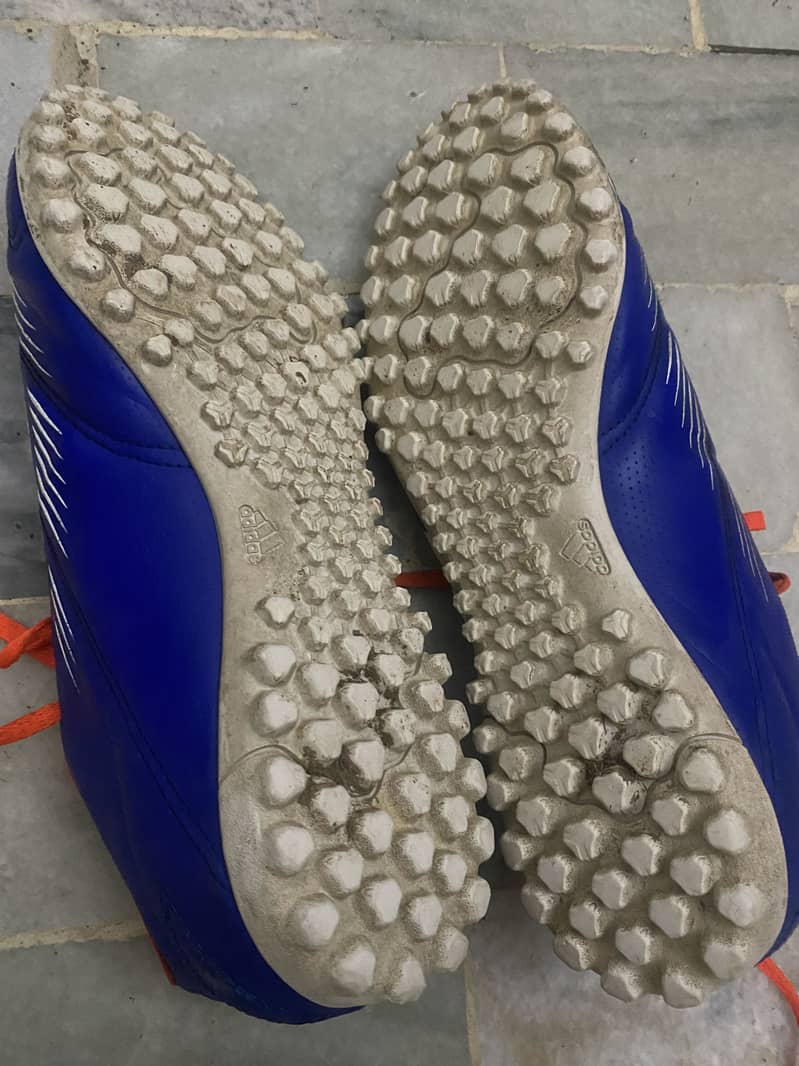 Adidas predators TF 2