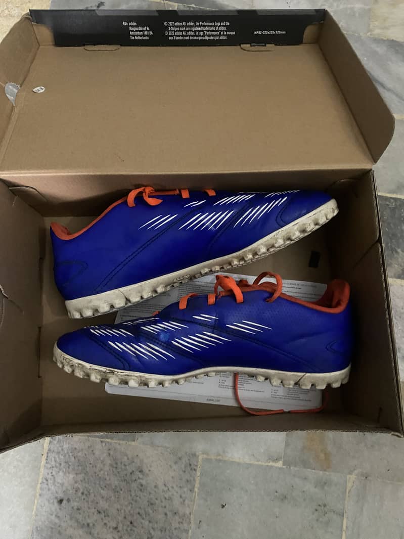 Adidas predators TF 3