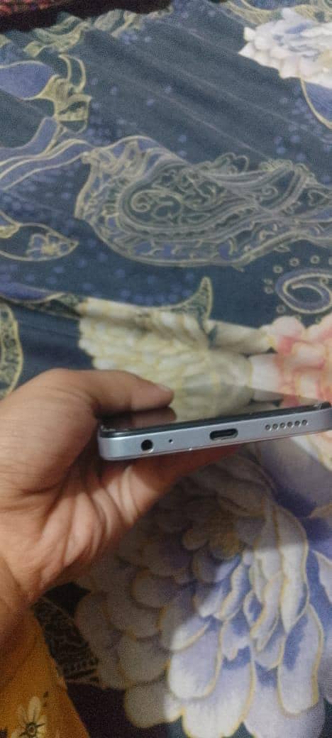Tecno Spark 20C 2