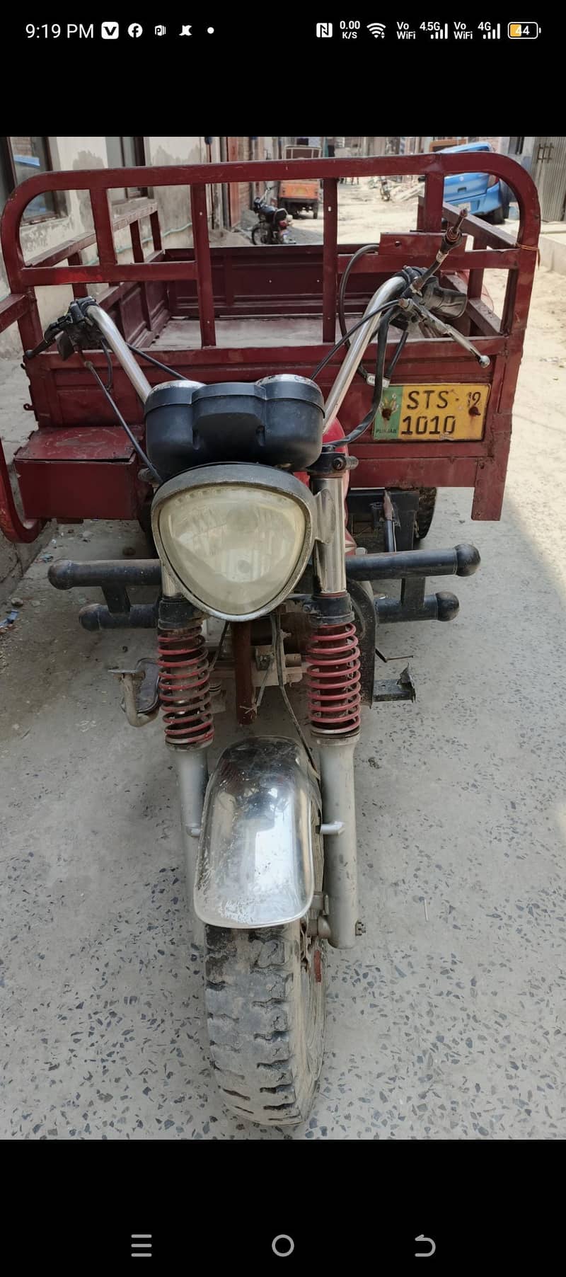 rickshaw good working condition  engine good perfect solid body 2